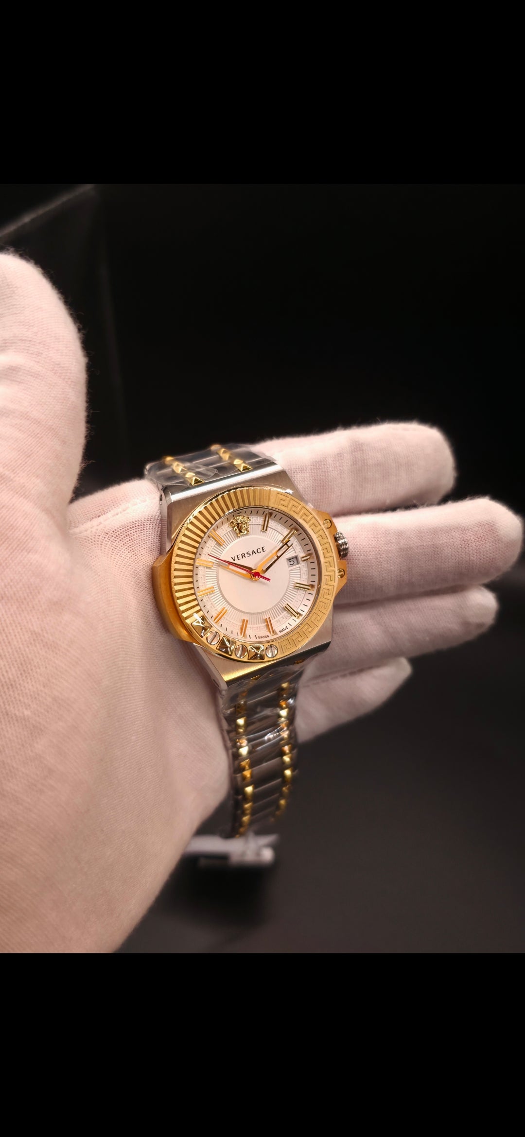 Versace Chain Reaction – Gold / Silber (46mm)