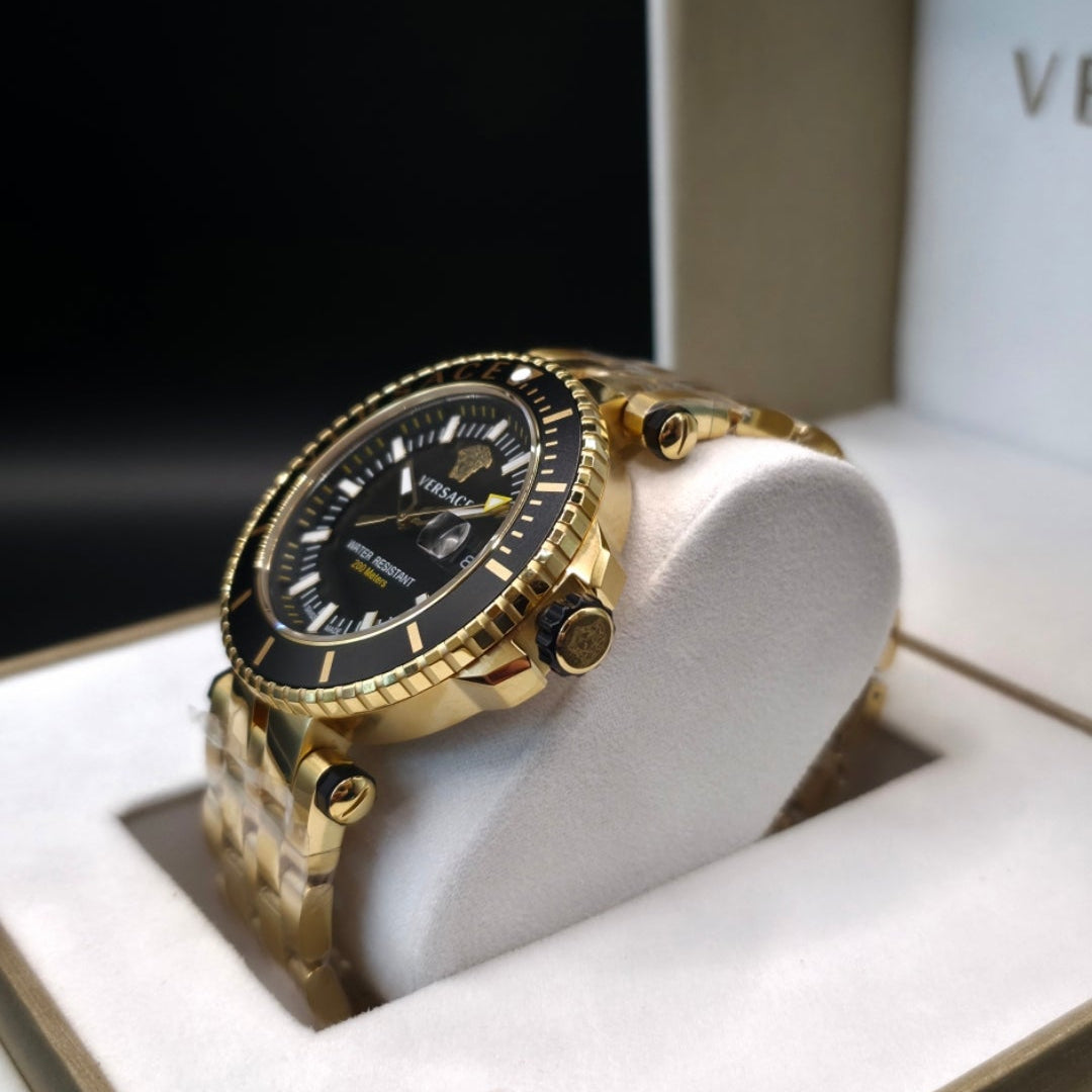 Versace V-Race Diver VEAK00618